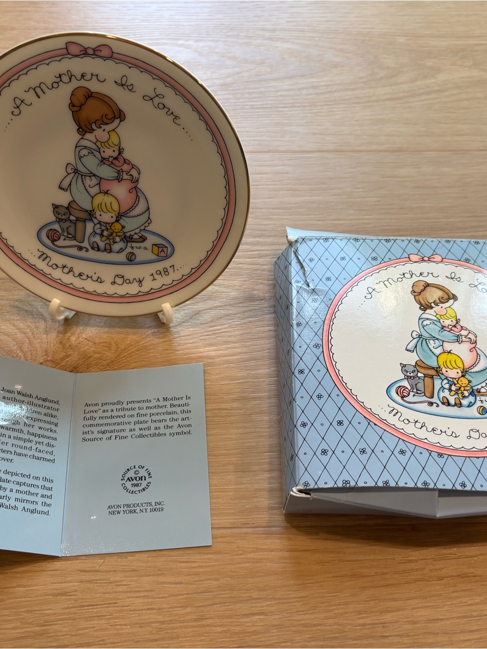Avon Decorative Plate with Brown Illustration and Cream Base